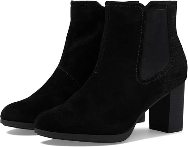 Clarks Women's Bayla Rose Fashion Boot